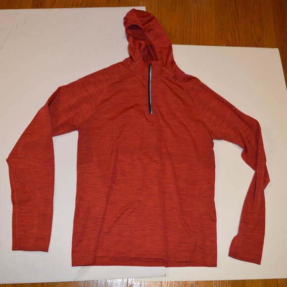 Lululemon Men's Tops Lot, Sizes S and M - Metal Vent Tech, Polo, Senseknit - Picture 12 of 14